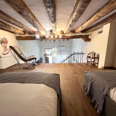 Bánova Apartamento Turístico Alhama De Aragon Bagian luar foto